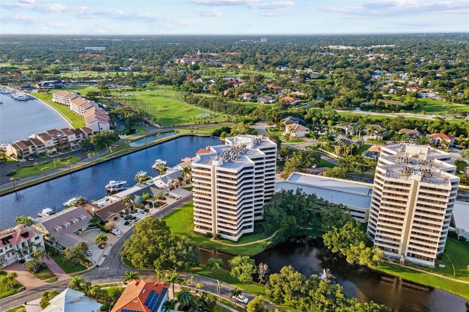 Image 37 of 40 For 5950 Pelican Bay Plaza S 2d