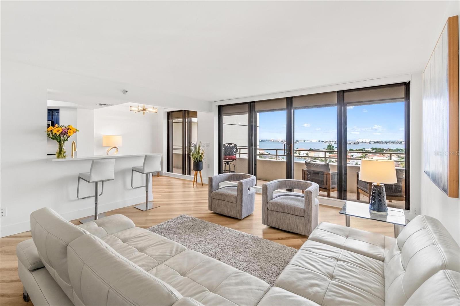 Image 9 of 40 For 5950 Pelican Bay Plaza S 2d