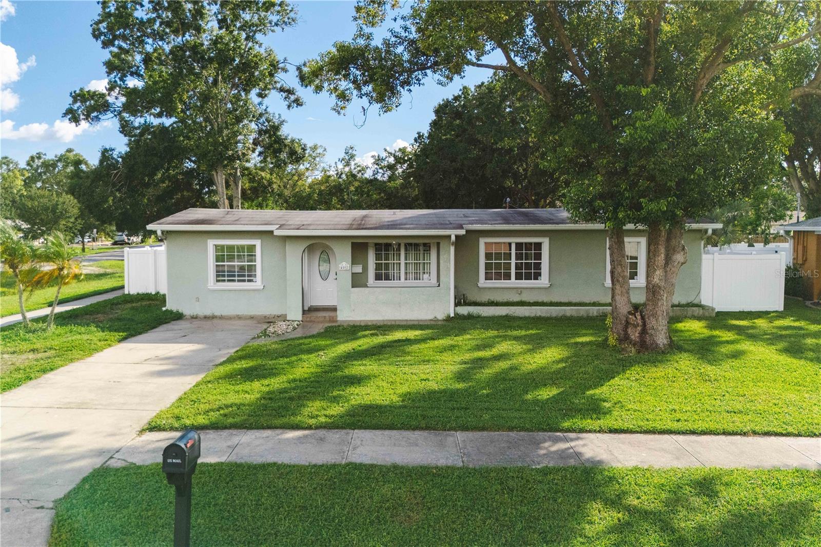 Details for 4802 Mendenhall Drive, TAMPA, FL 33603
