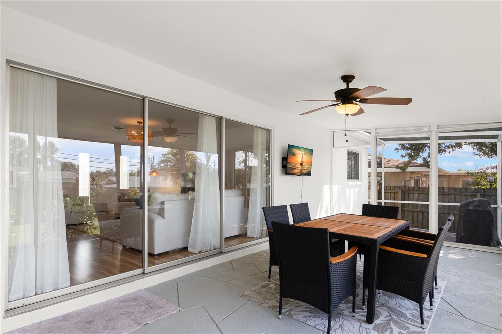 Image 11 of 29 For 3488 Shady Bluffs Drive