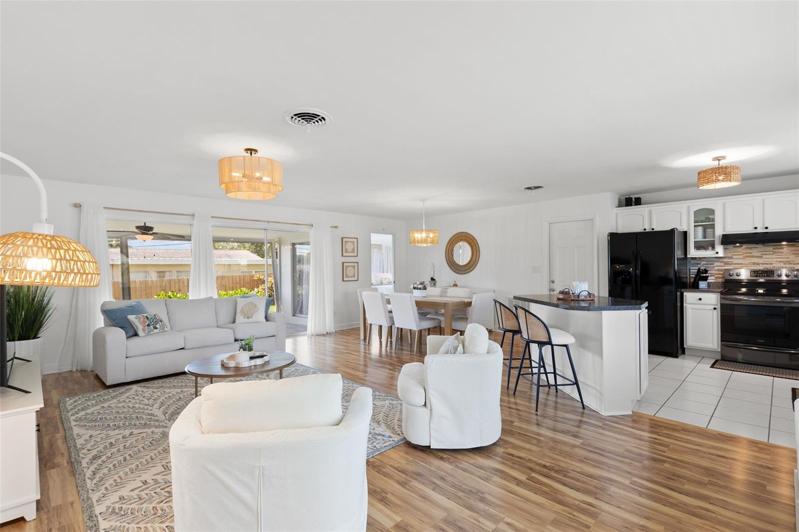 Image 5 of 29 For 3488 Shady Bluffs Drive