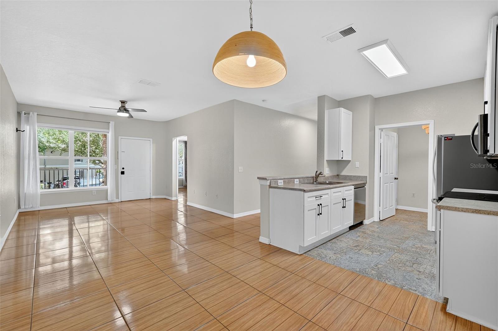 Image 11 of 53 For 5011 Hemingway Circle 5011