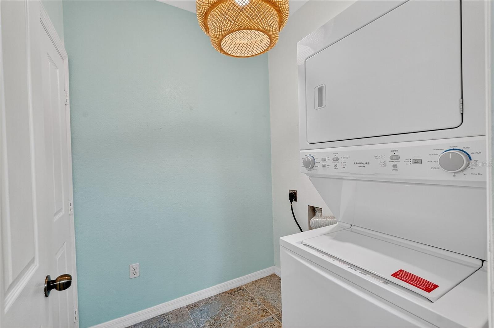 Image 9 of 53 For 5011 Hemingway Circle 5011