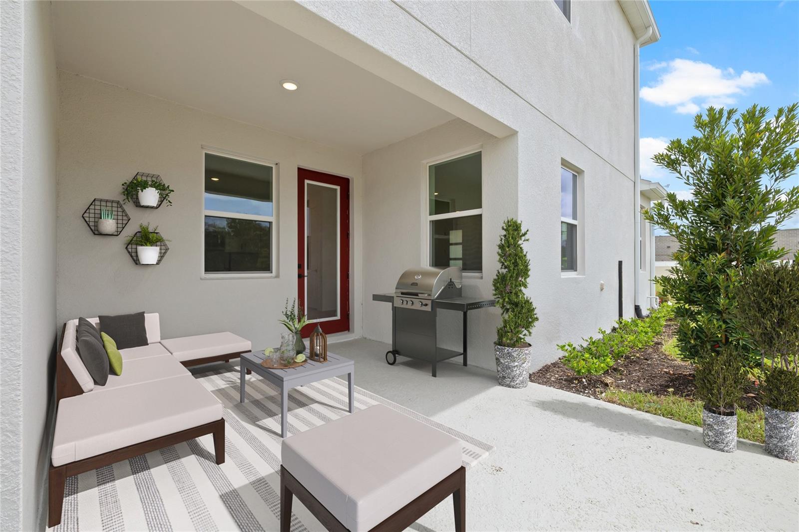 Image 3 of 36 For 2013 Wild Heron Court