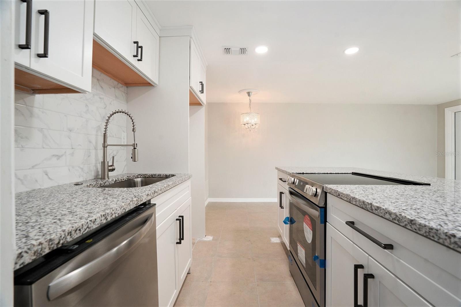 Image 14 of 27 For 5032 Canner Street