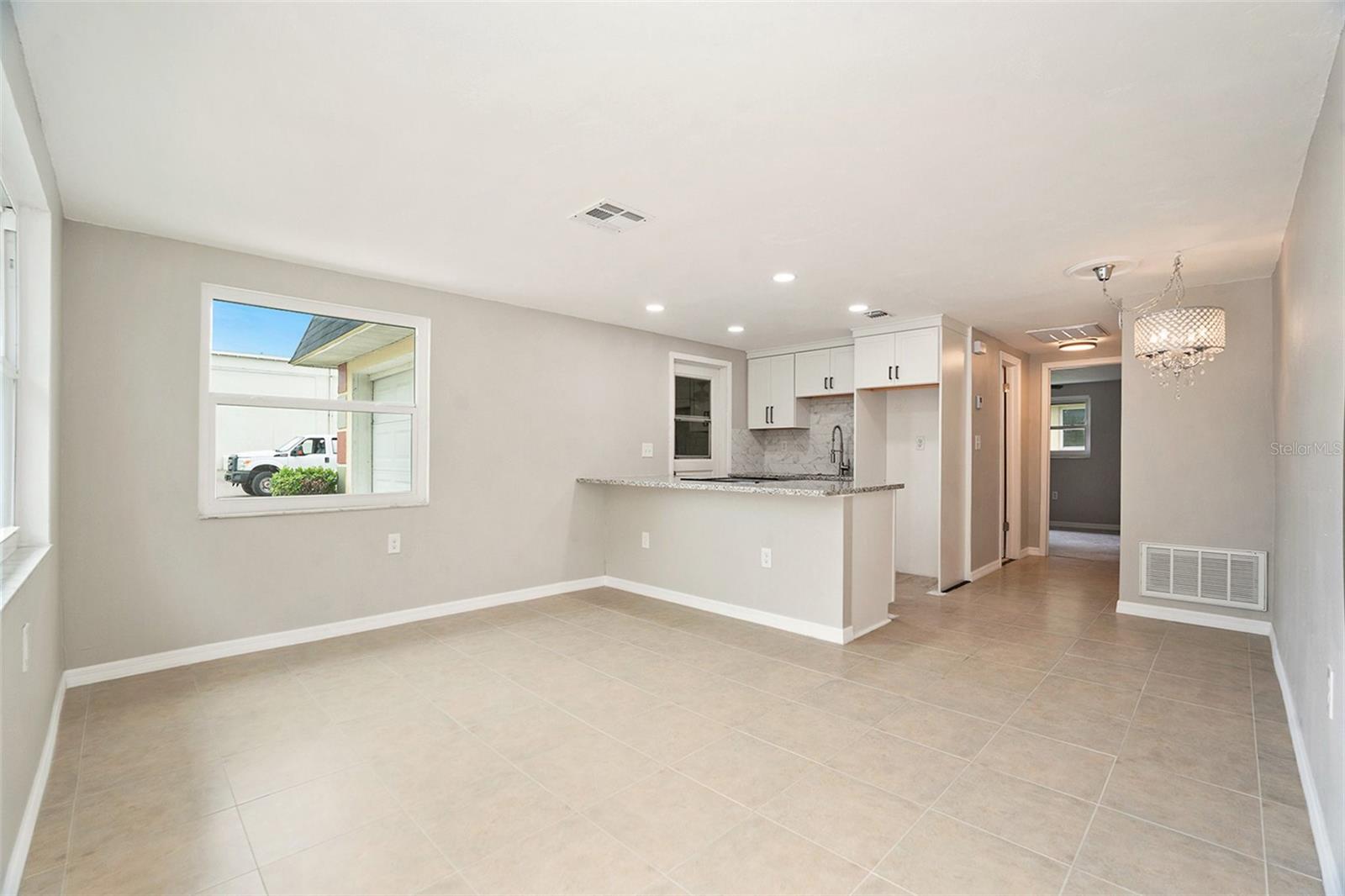 Image 7 of 27 For 5032 Canner Street