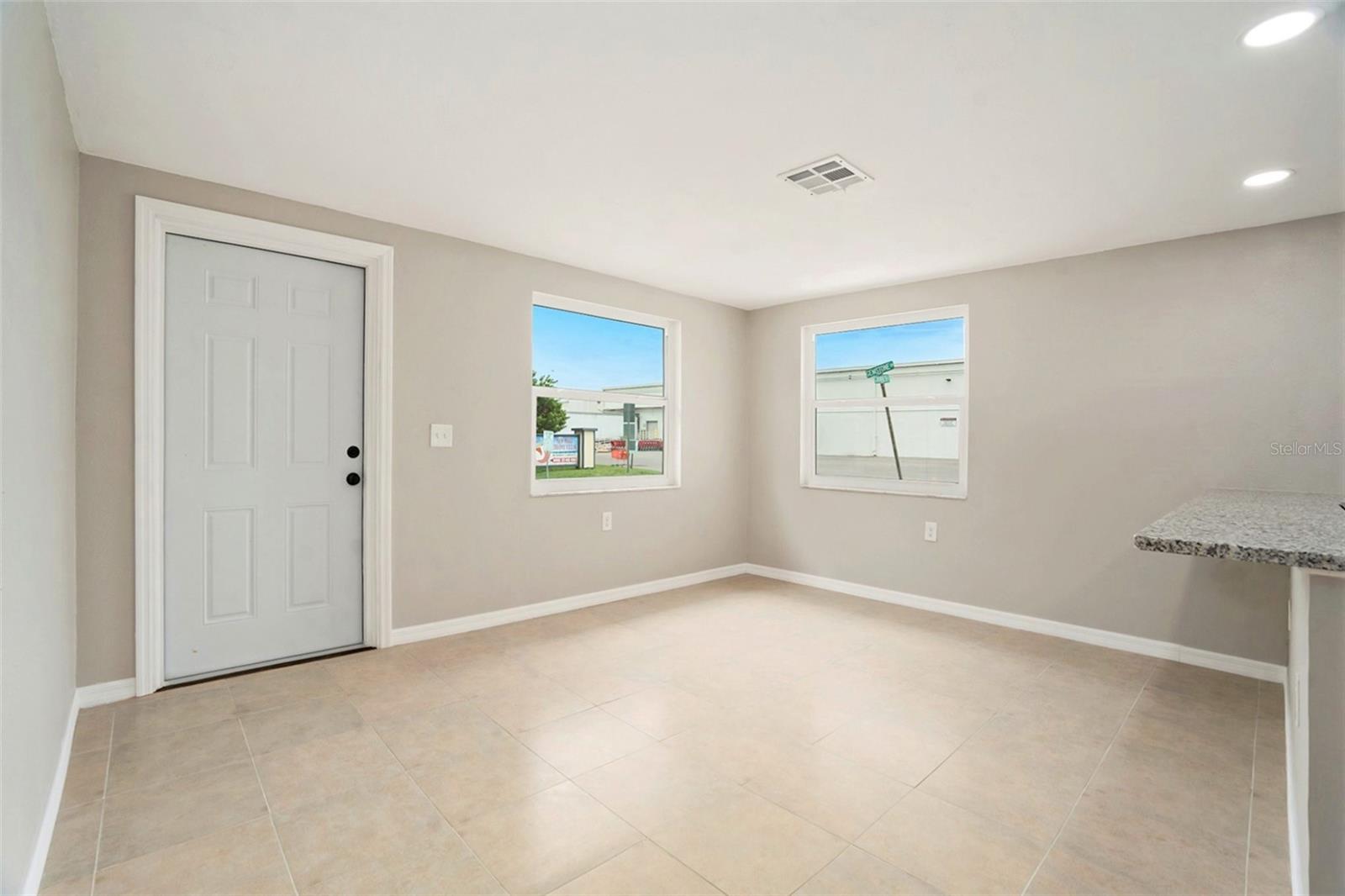 Image 8 of 27 For 5032 Canner Street