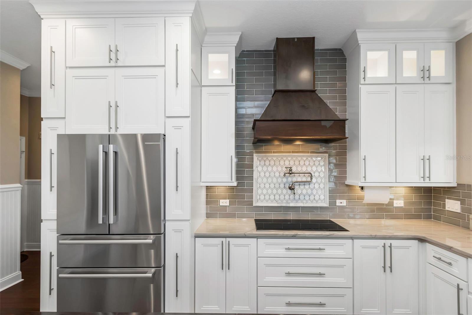 Listing photo id 23 for 1402 Wyndham Lakes Drive