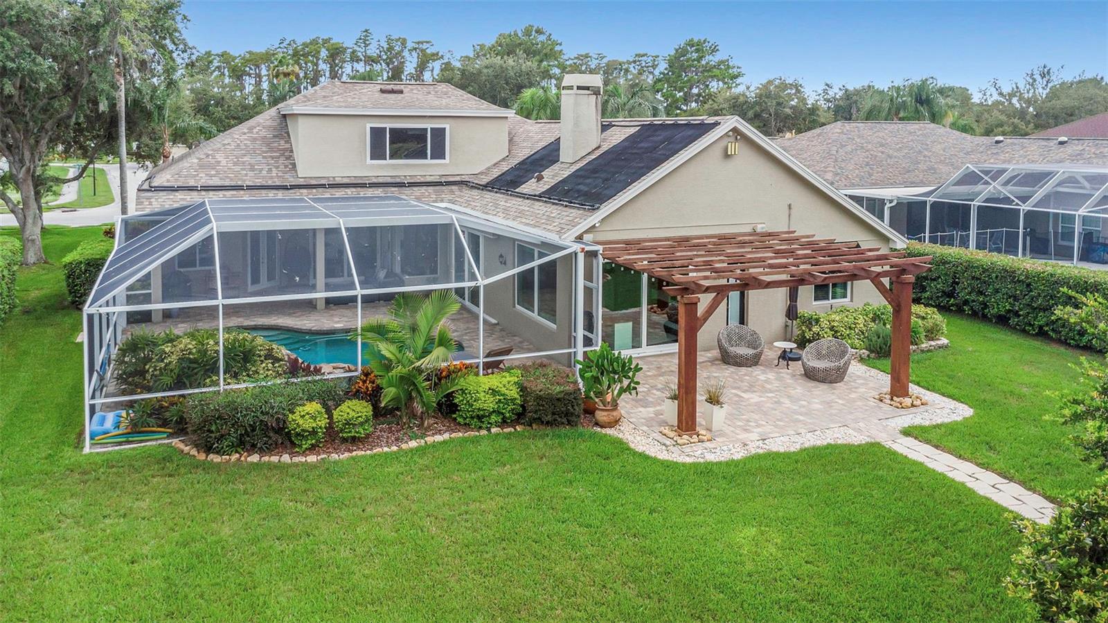 Listing photo id 47 for 1402 Wyndham Lakes Drive