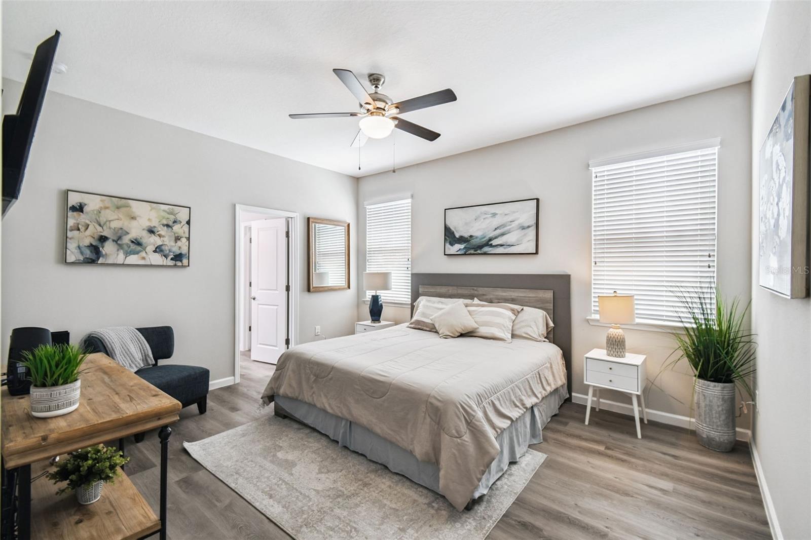 Image 11 of 31 For 130 22nd Street Nw