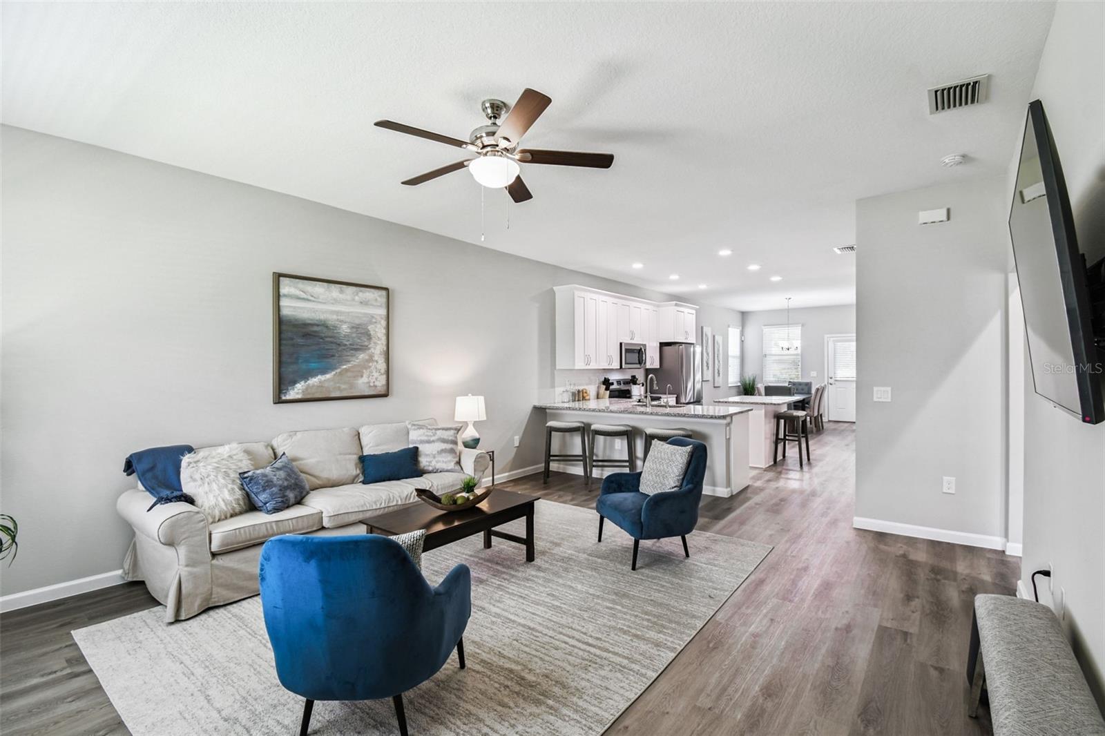 Image 3 of 31 For 130 22nd Street Nw
