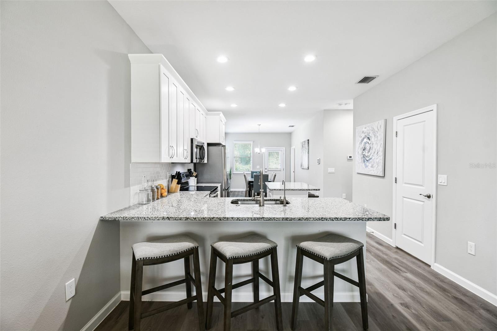 Image 4 of 31 For 130 22nd Street Nw