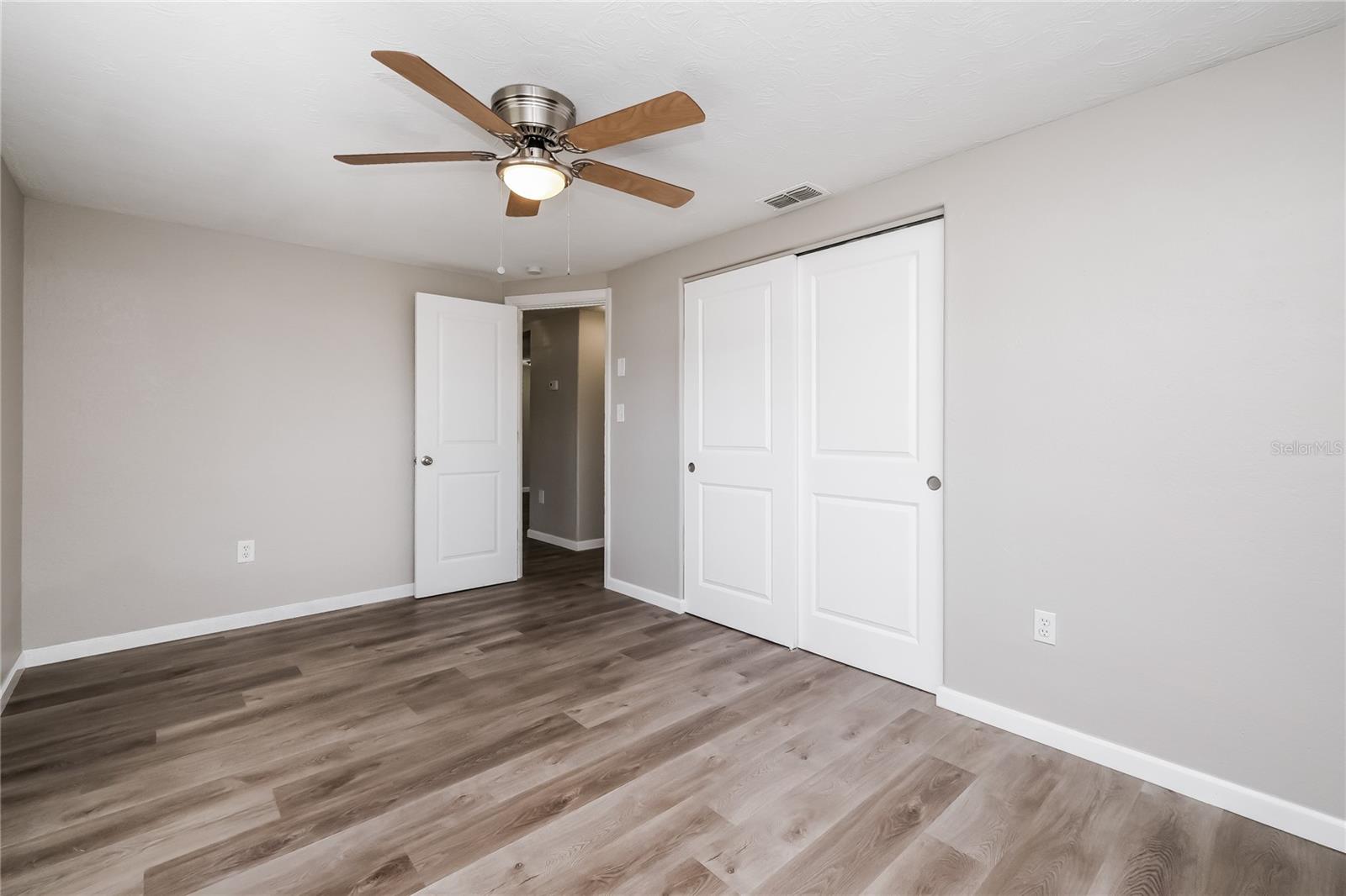 Image 14 of 16 For 7323 Cypress Grove Road 87