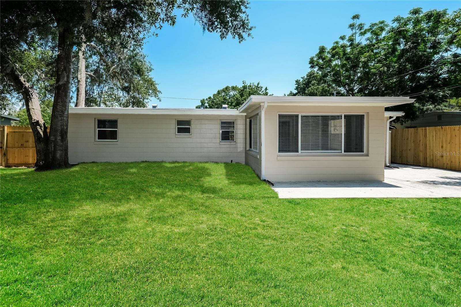Image 15 of 16 For 7323 Cypress Grove Road 87