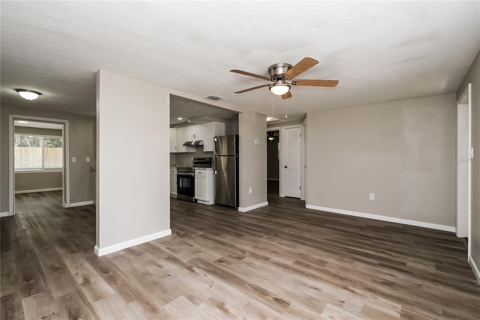 Image 2 of 16 For 7323 Cypress Grove Road 87