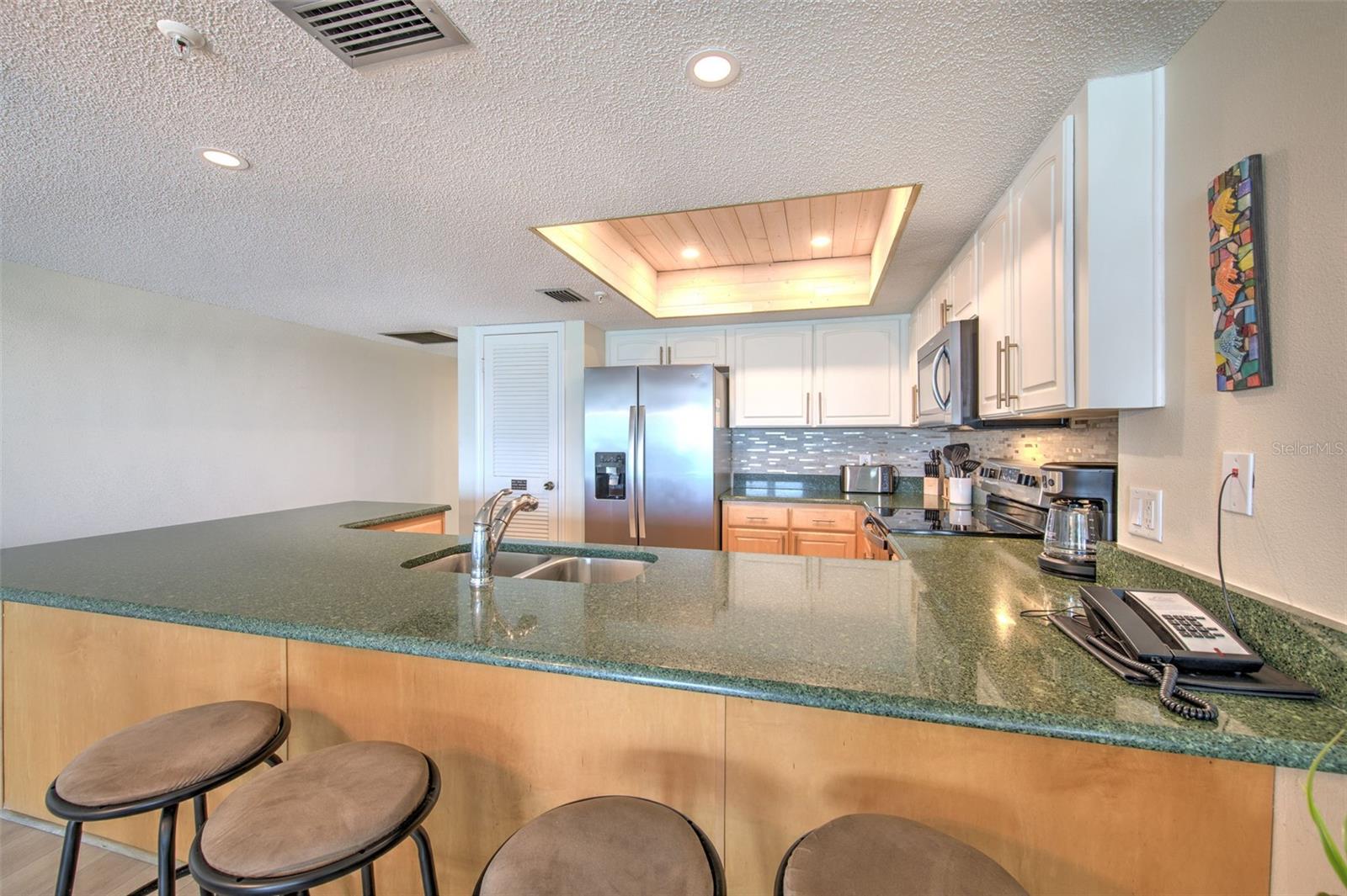 Image 14 of 35 For 17200 Gulf Boulevard 401