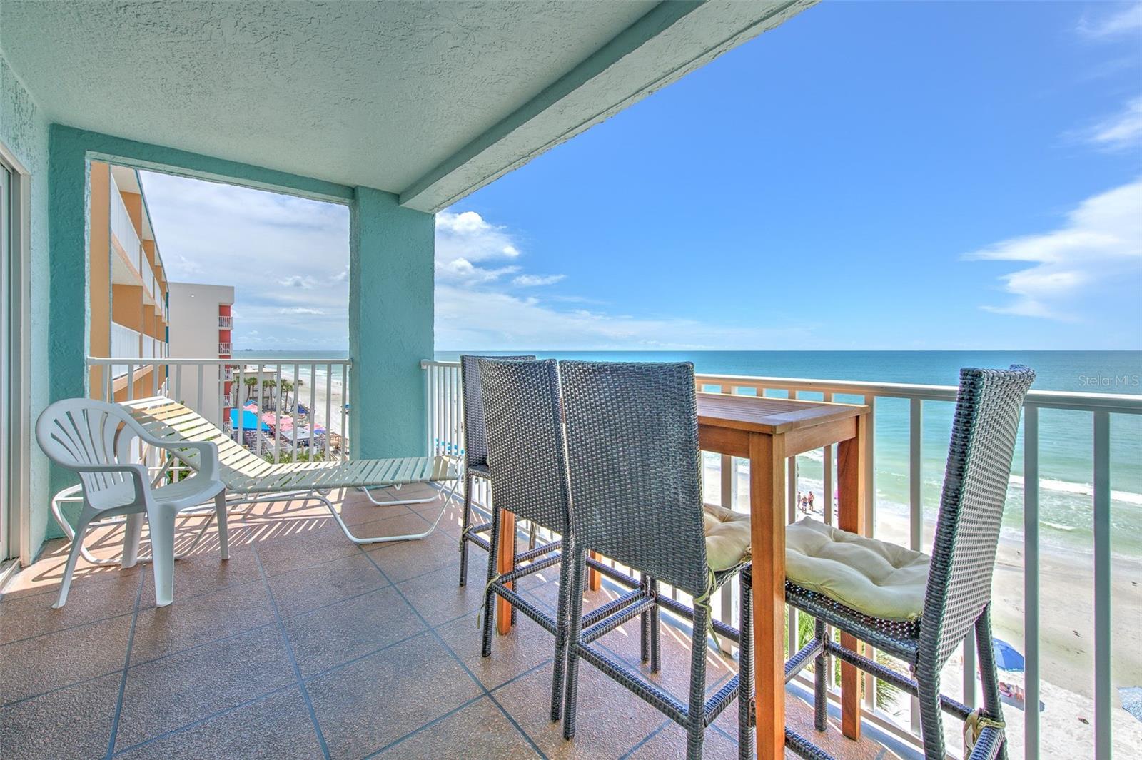 Image 28 of 35 For 17200 Gulf Boulevard 401
