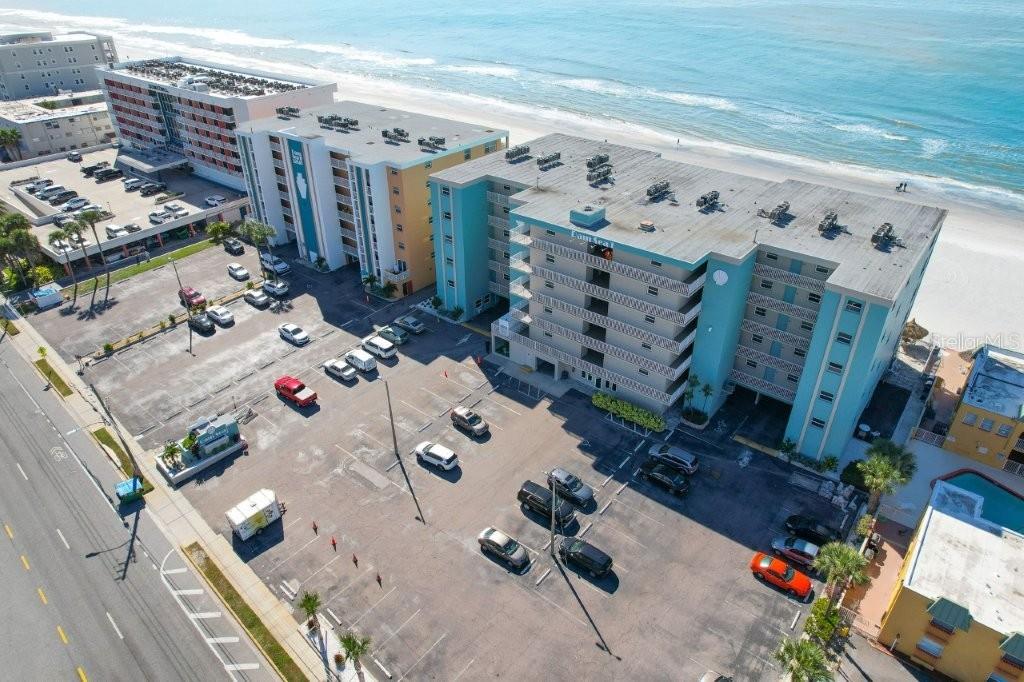 Image 36 of 70 For 17200 Gulf Boulevard 401