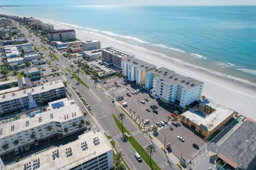 Image 50 of 70 For 17200 Gulf Boulevard 401