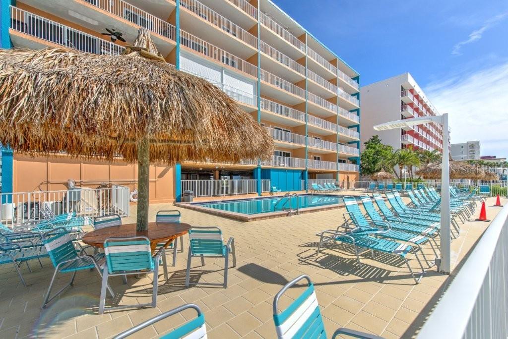 Image 65 of 70 For 17200 Gulf Boulevard 401