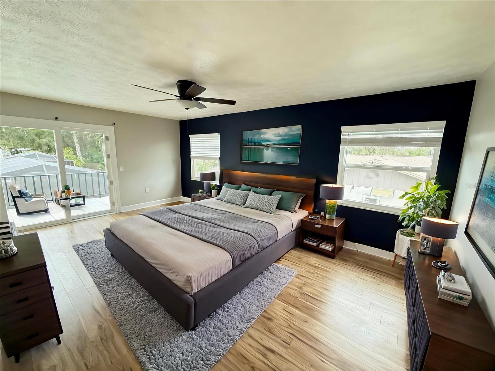 Listing photo id 26 for 502 Oakhurst Street