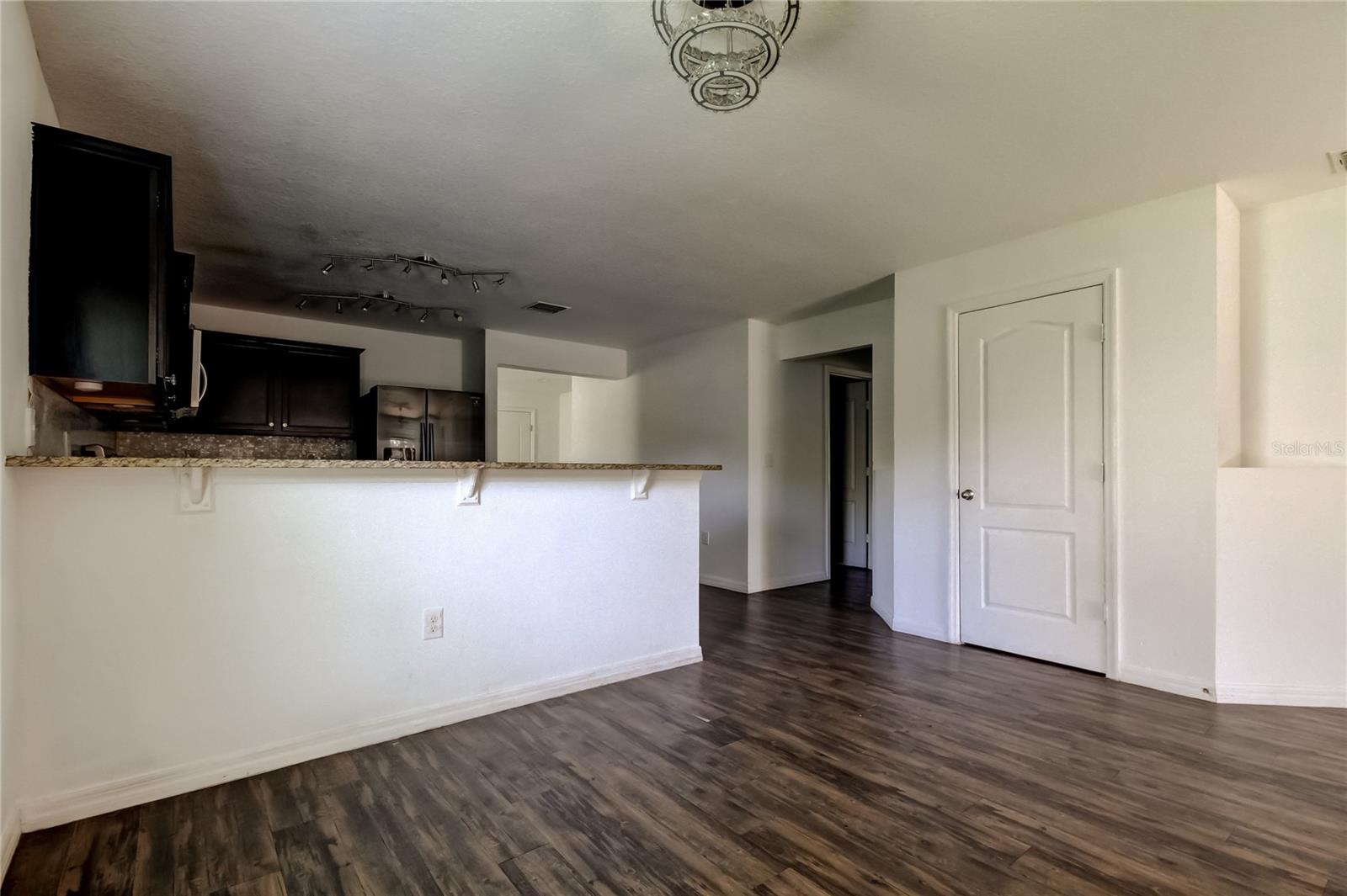 Image 22 of 56 For 1739 Chatham Green Circle