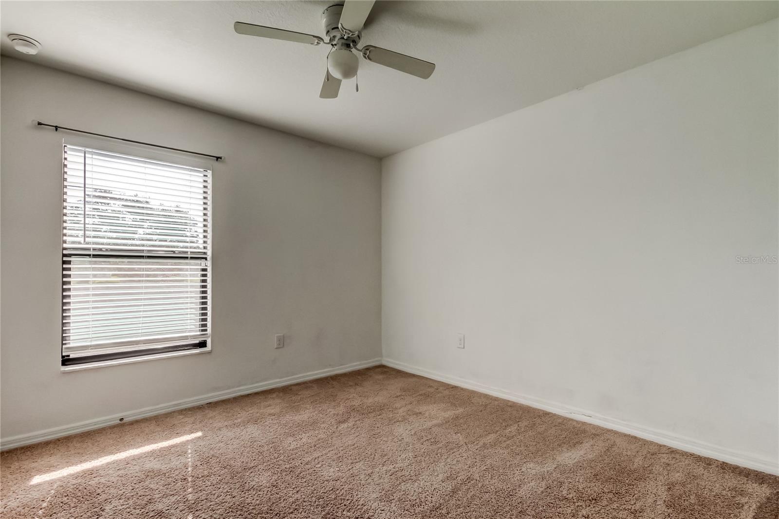 Image 34 of 56 For 1739 Chatham Green Circle