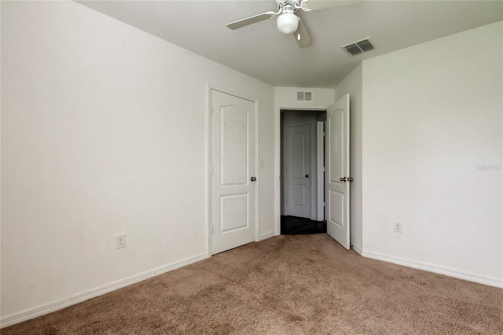 Image 40 of 56 For 1739 Chatham Green Circle