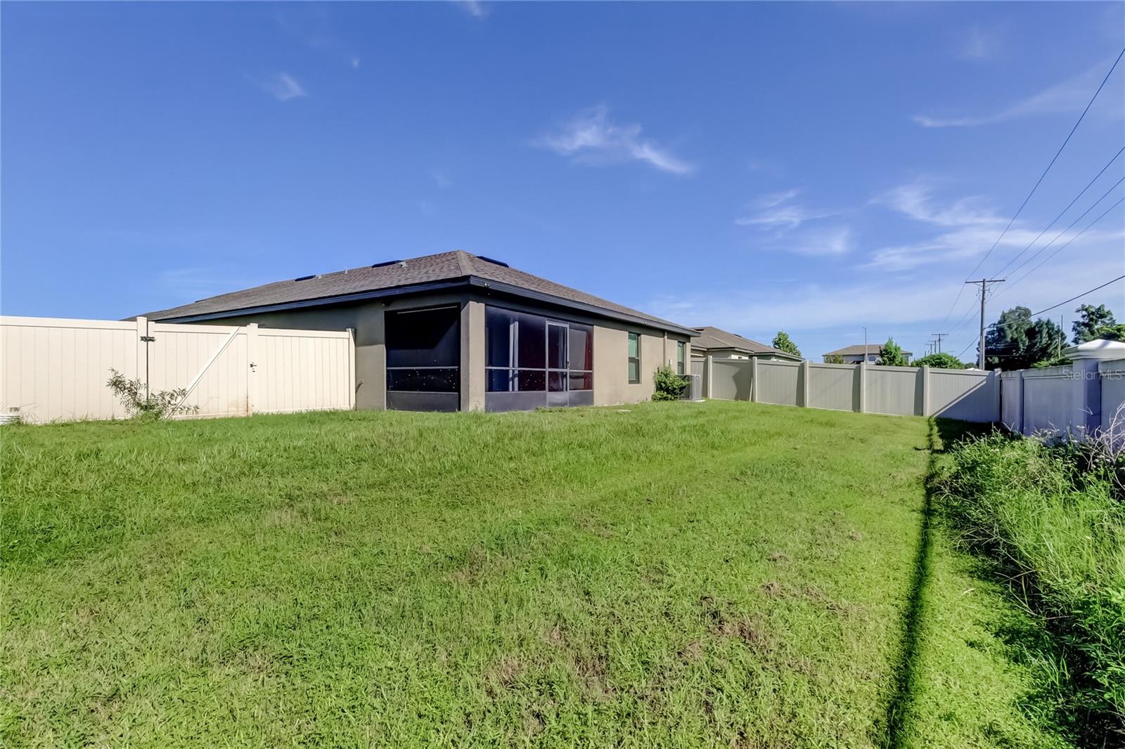 Image 52 of 56 For 1739 Chatham Green Circle