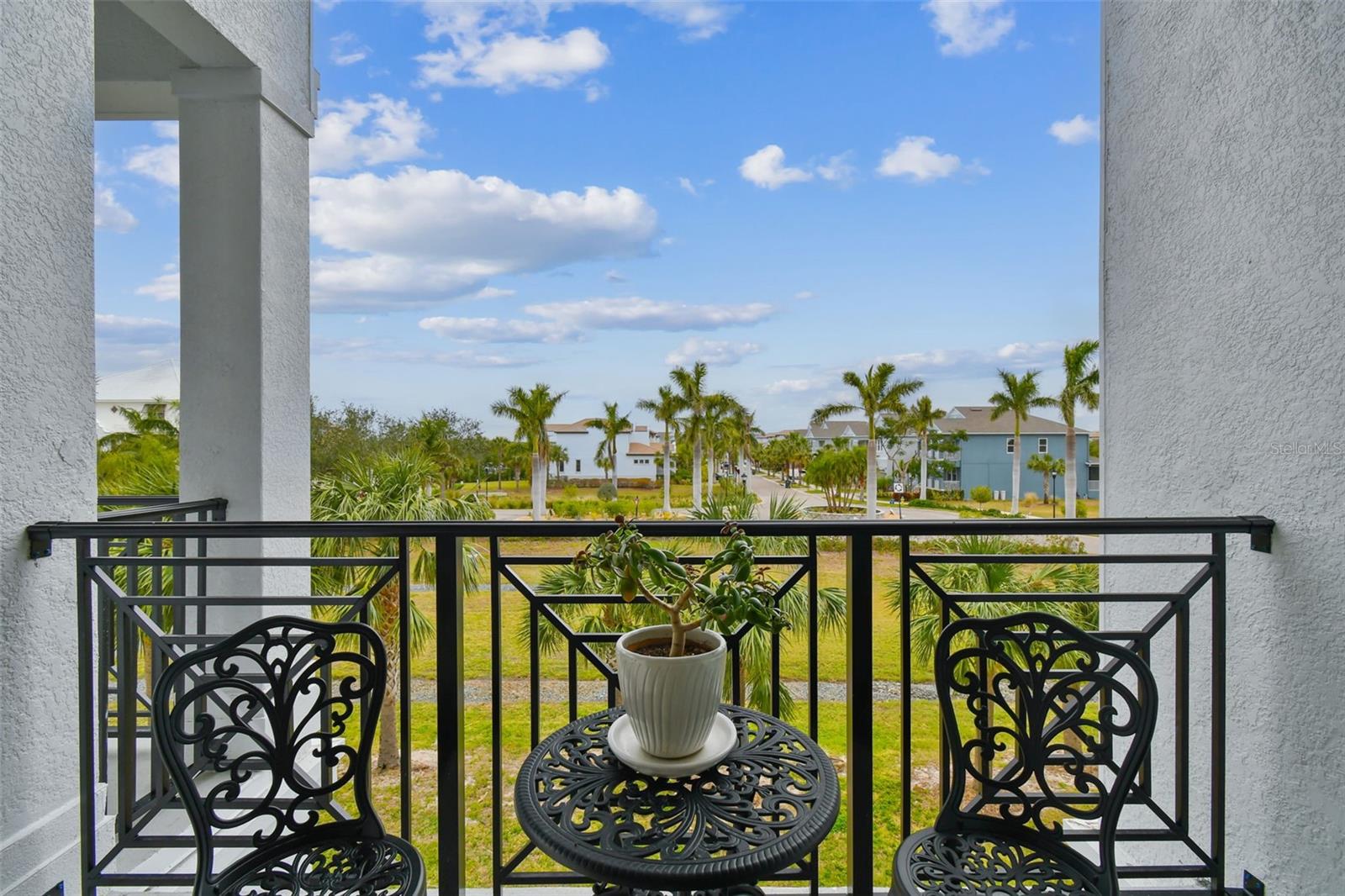 Listing photo id 10 for 3027 Bermuda Sloop Circle