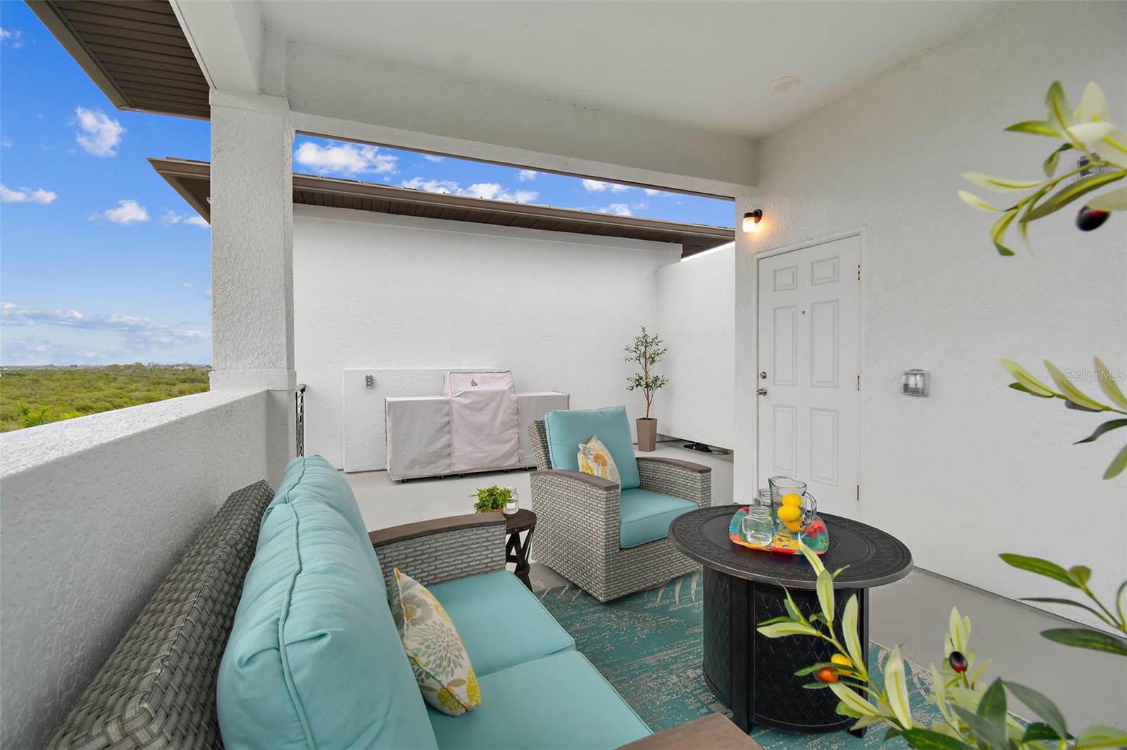 Listing photo id 30 for 3027 Bermuda Sloop Circle