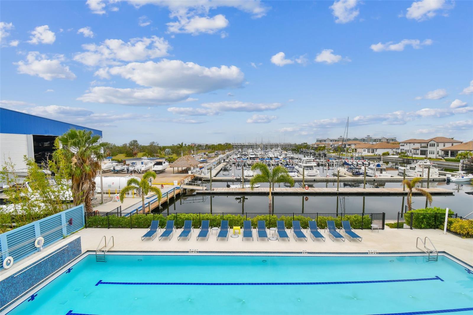 Listing photo id 31 for 3027 Bermuda Sloop Circle