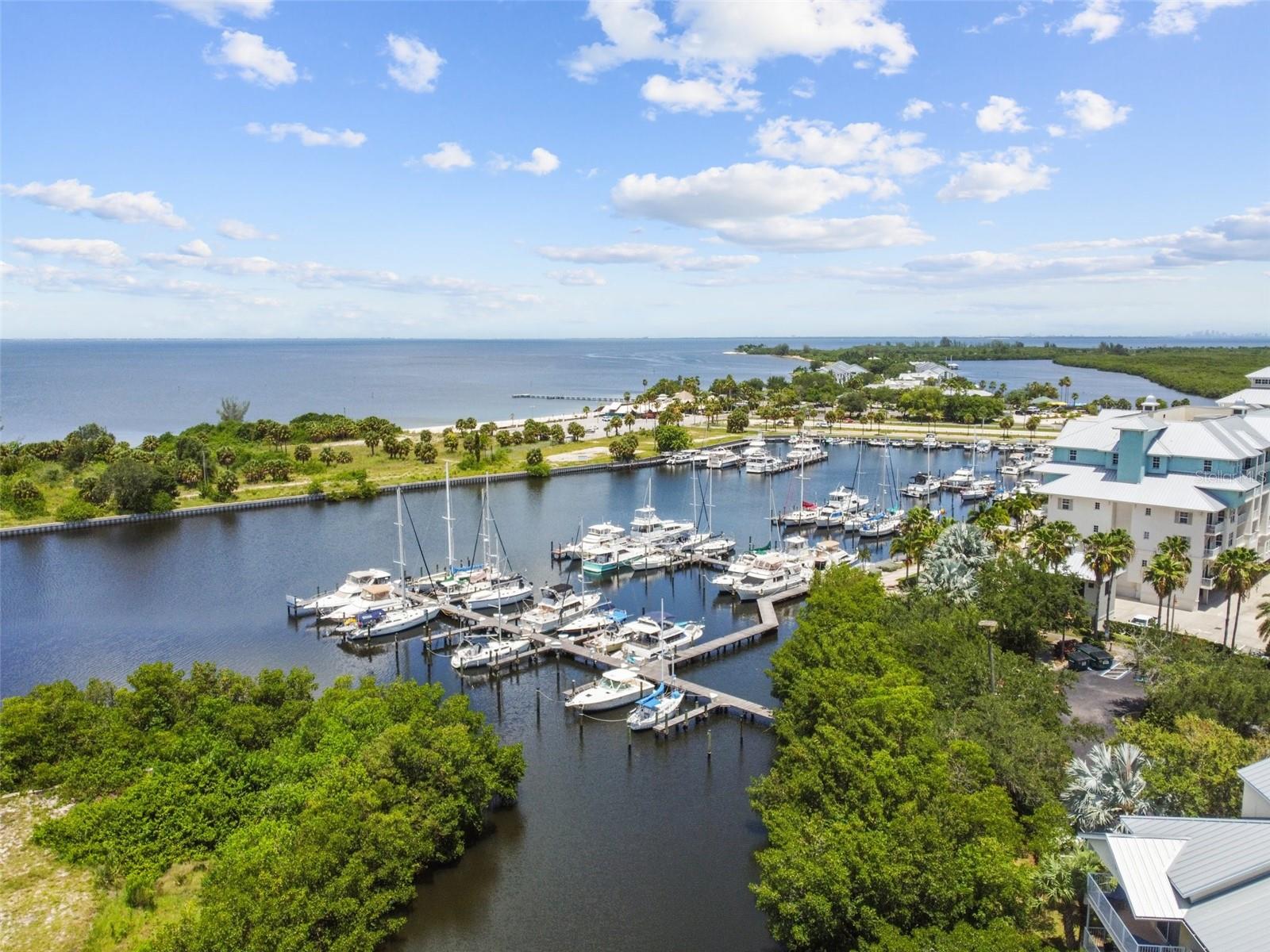 Listing photo id 40 for 3027 Bermuda Sloop Circle