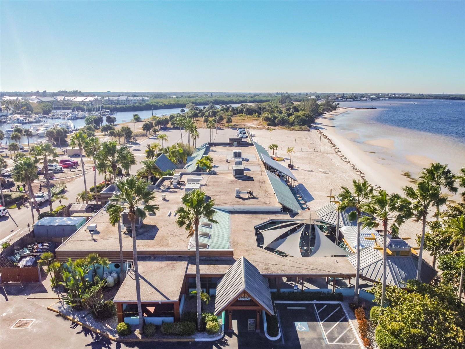 Listing photo id 46 for 3027 Bermuda Sloop Circle