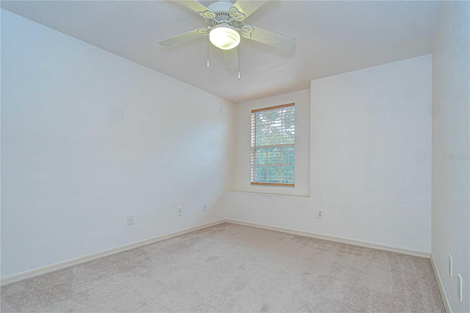 Image 19 of 32 For 1308 Carissa Court
