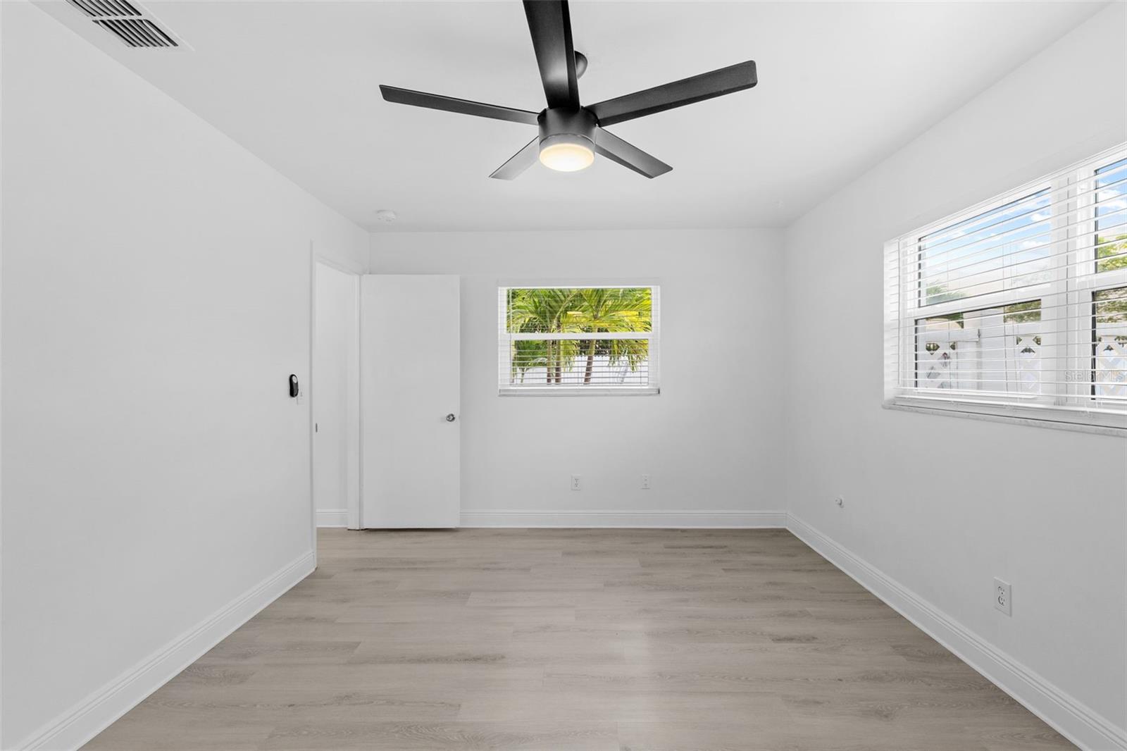 Image 5 of 65 For 775 Casler Avenue