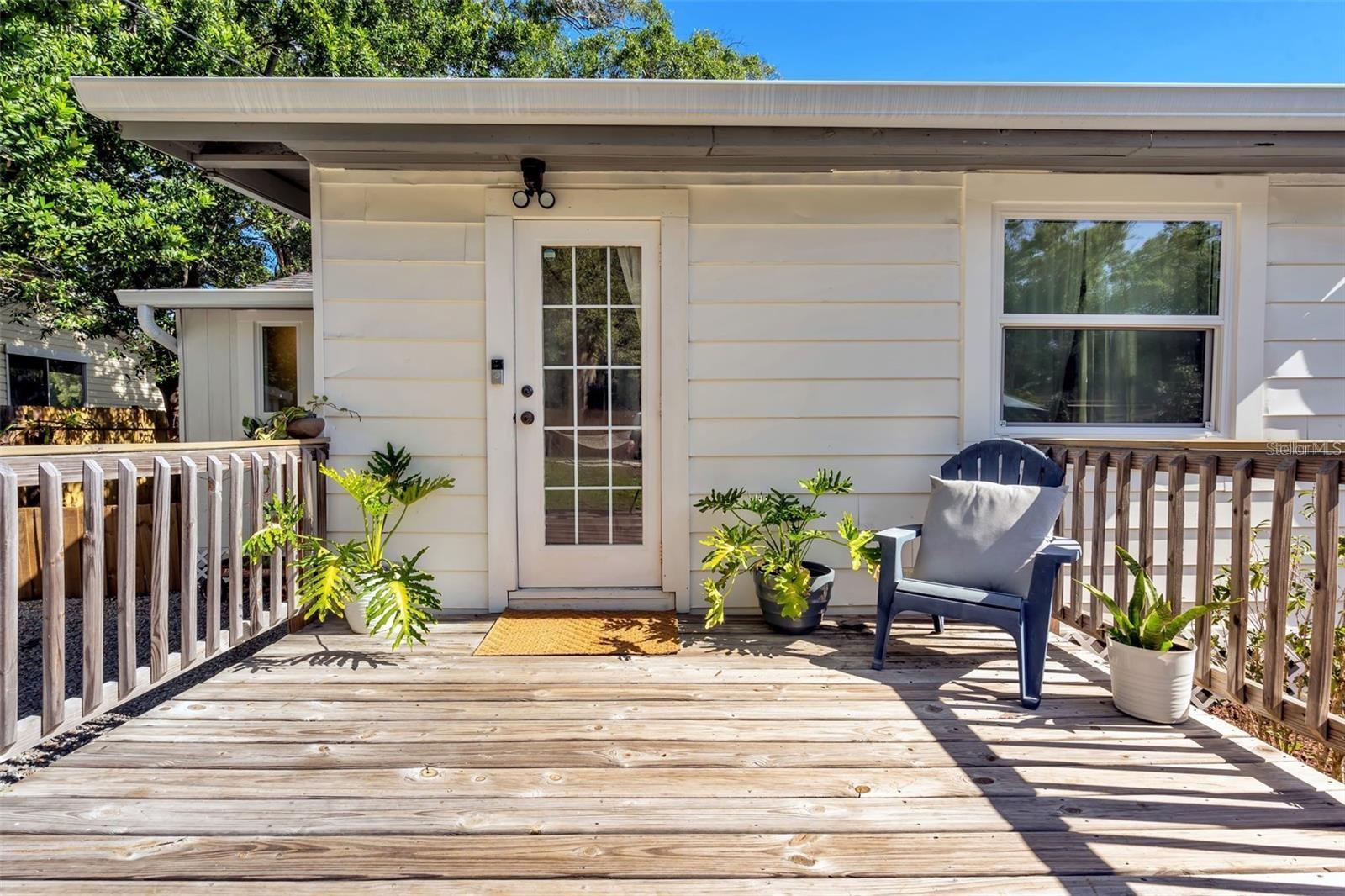 Image 18 of 33 For 916 47th Avenue N