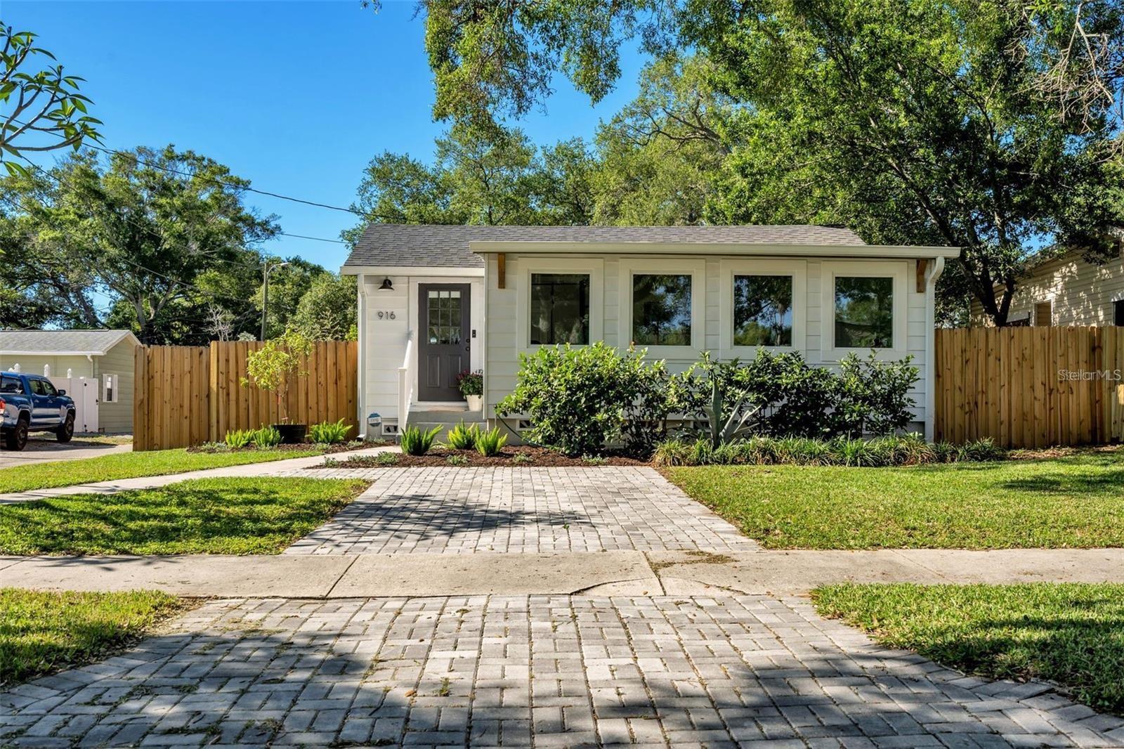 Image 32 of 33 For 916 47th Avenue N