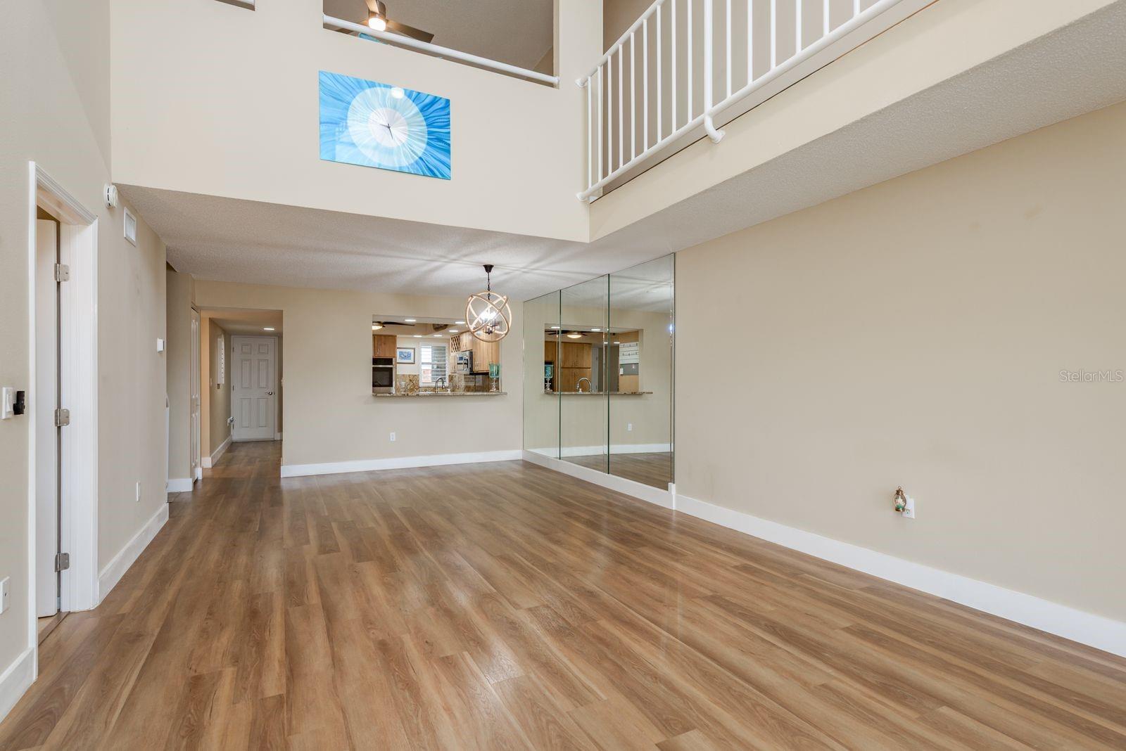Image 7 of 37 For 5557 Sea Forest Drive 314