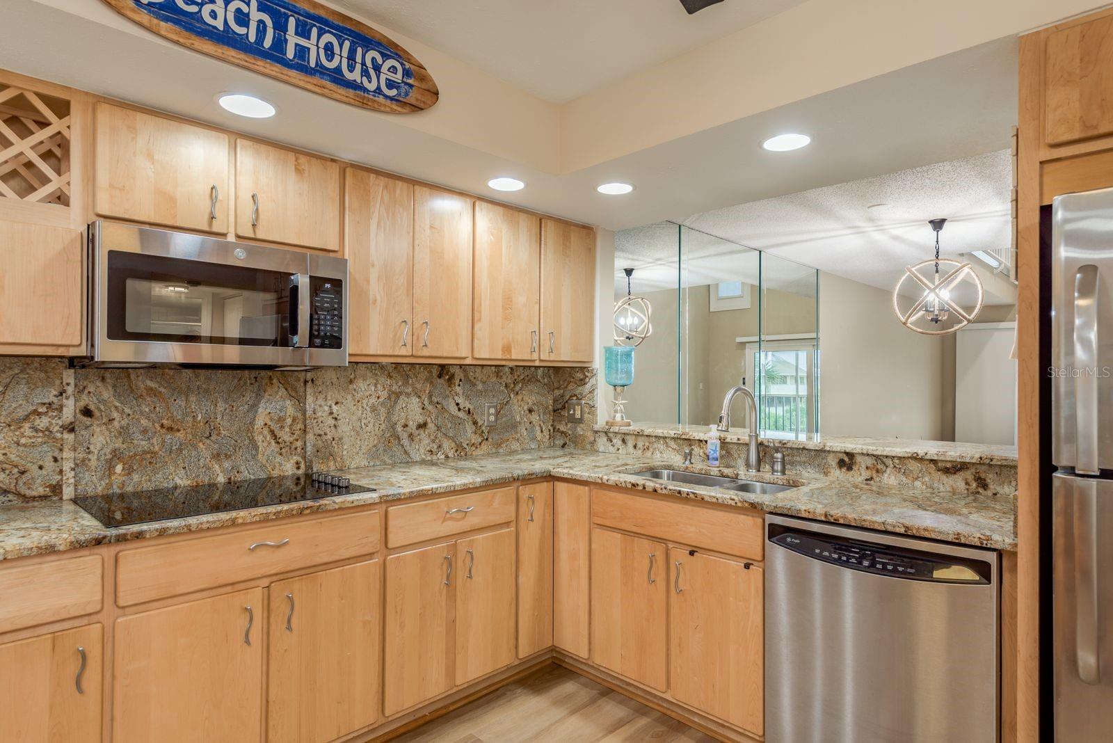 Image 9 of 37 For 5557 Sea Forest Drive 314
