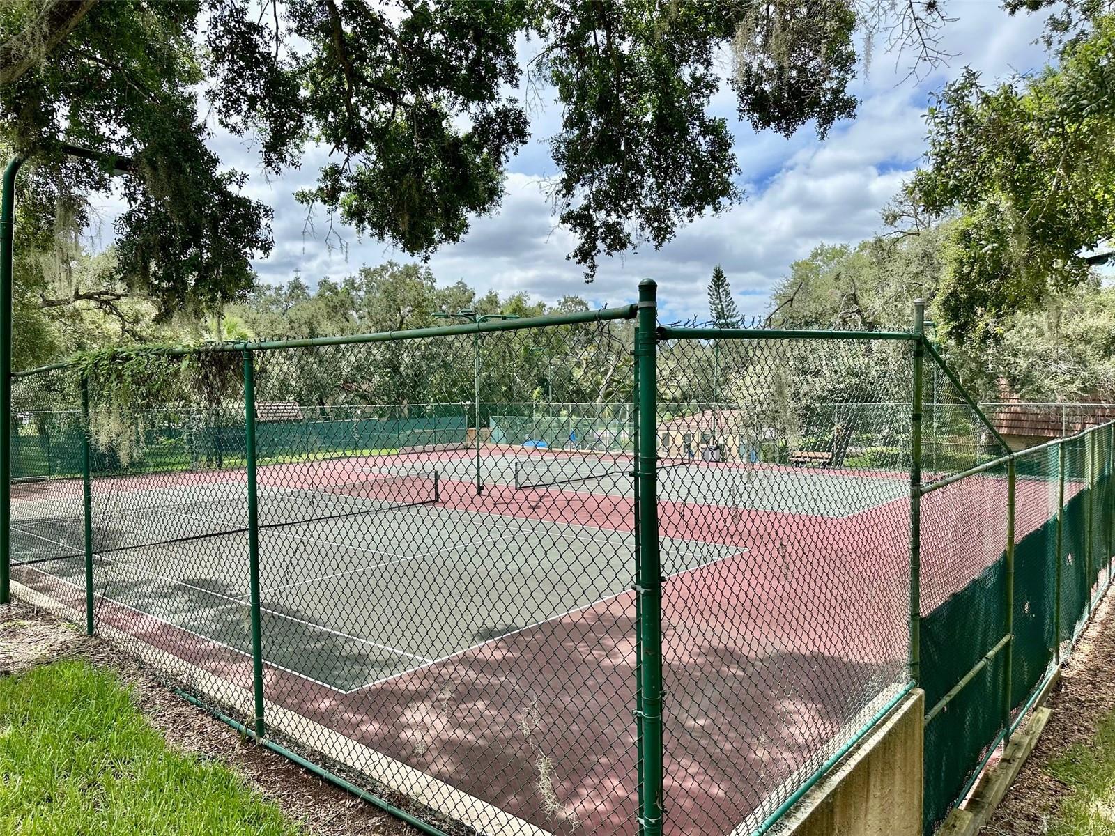 Image 21 of 24 For 2769 5th Court