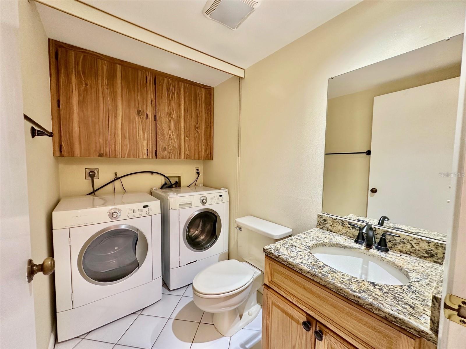 Image 7 of 24 For 2769 5th Court