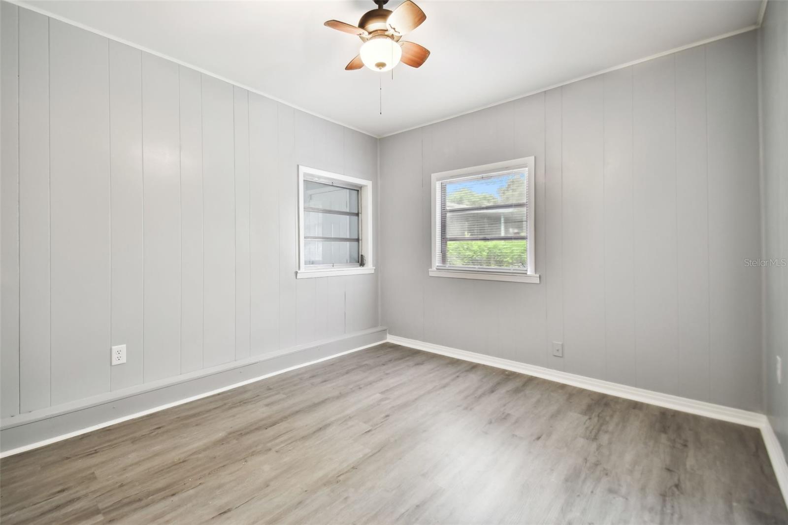 Image 8 of 12 For 2011 148th Avenue