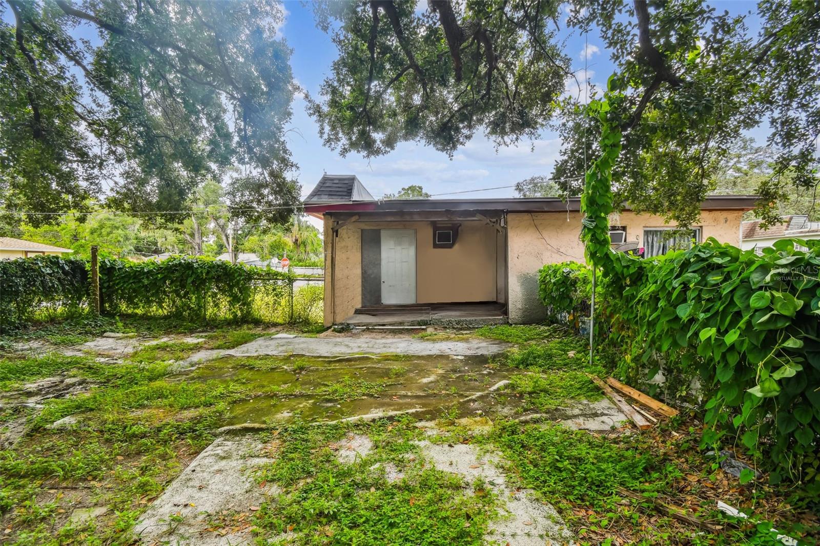 Image 4 of 27 For 9318 11th Street