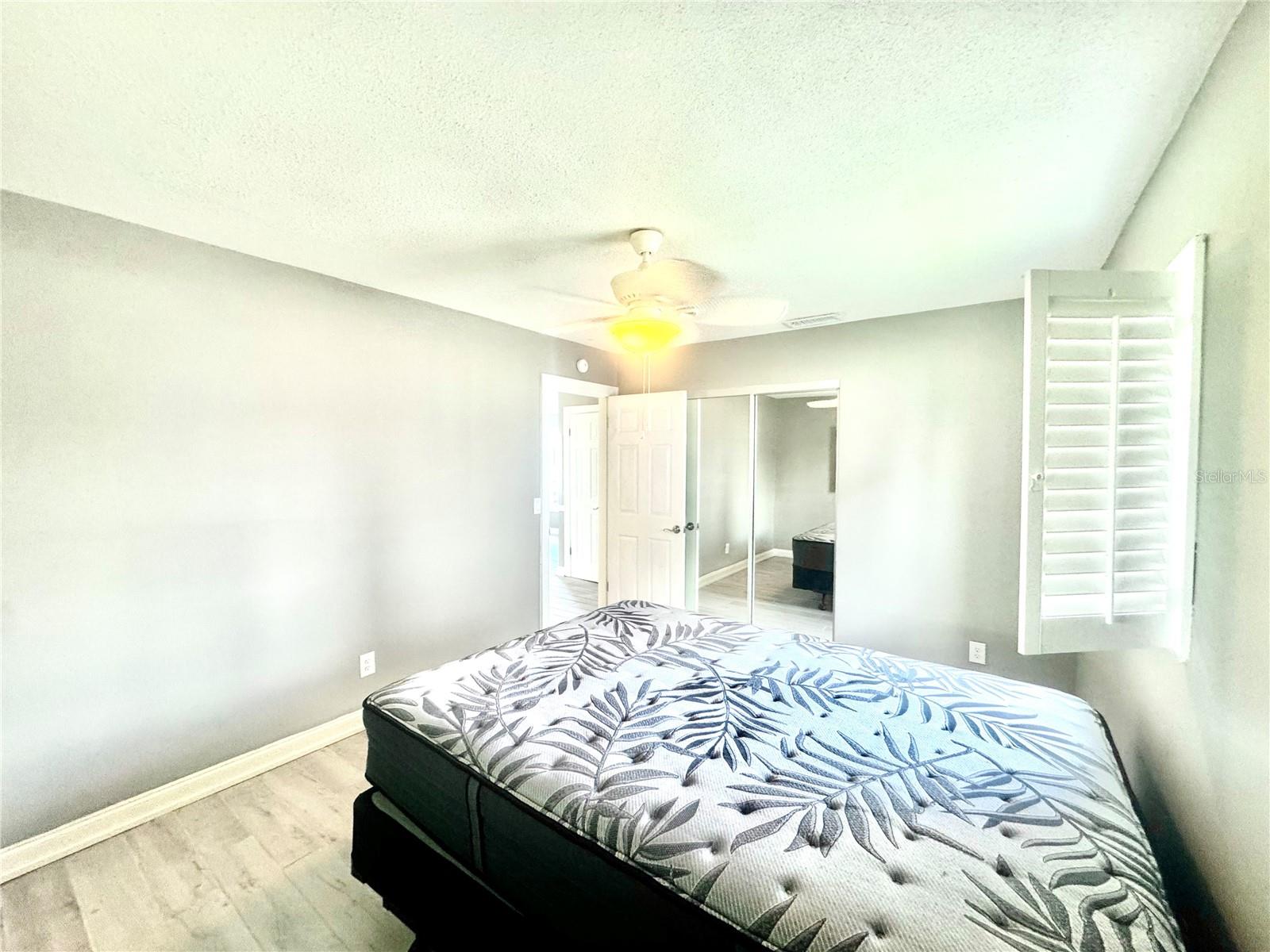 Image 21 of 67 For 7302 Hatteras Drive