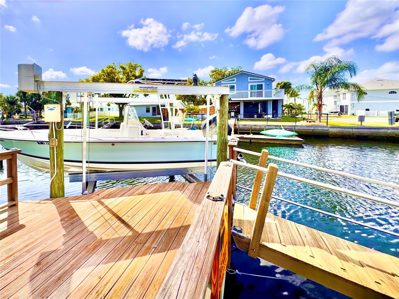 Image 31 of 67 For 7302 Hatteras Drive