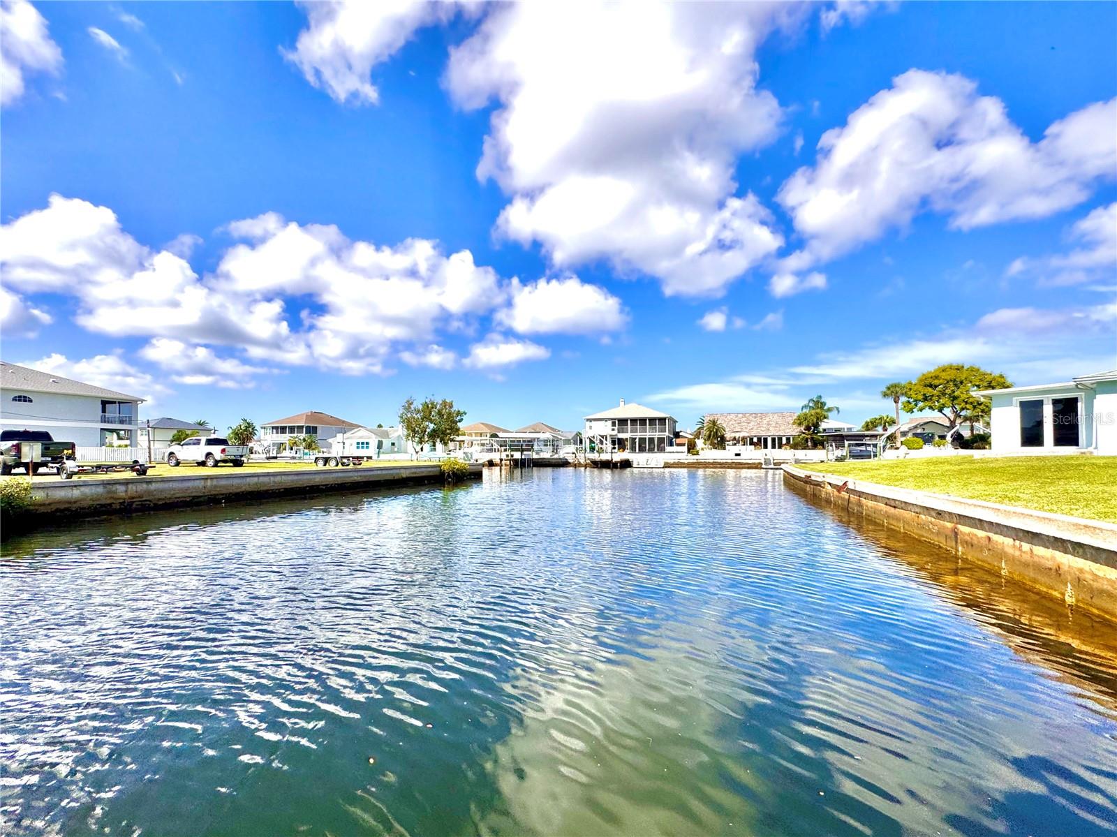 Image 36 of 67 For 7302 Hatteras Drive