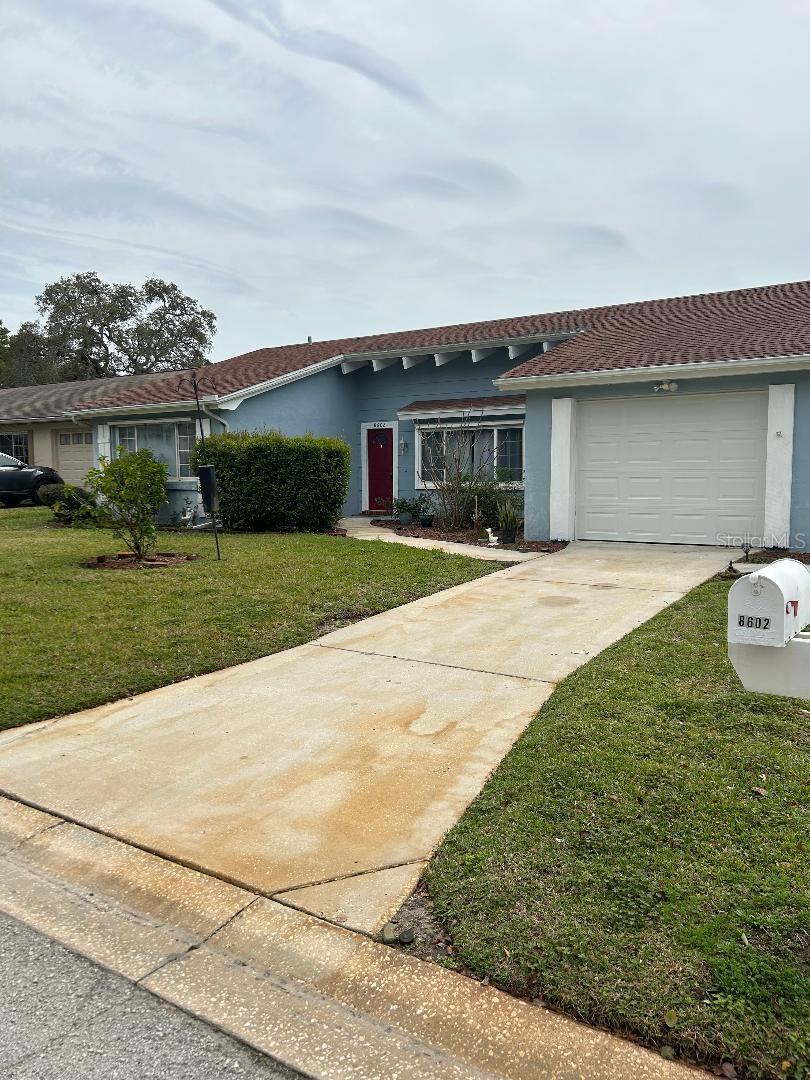 Details for 8602 Lincolnshire Drive, HUDSON, FL 34667