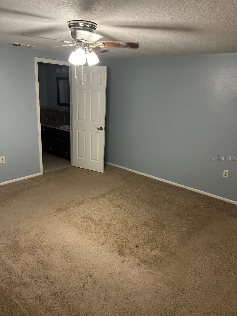 Image 14 of 19 For 8602 Lincolnshire Drive