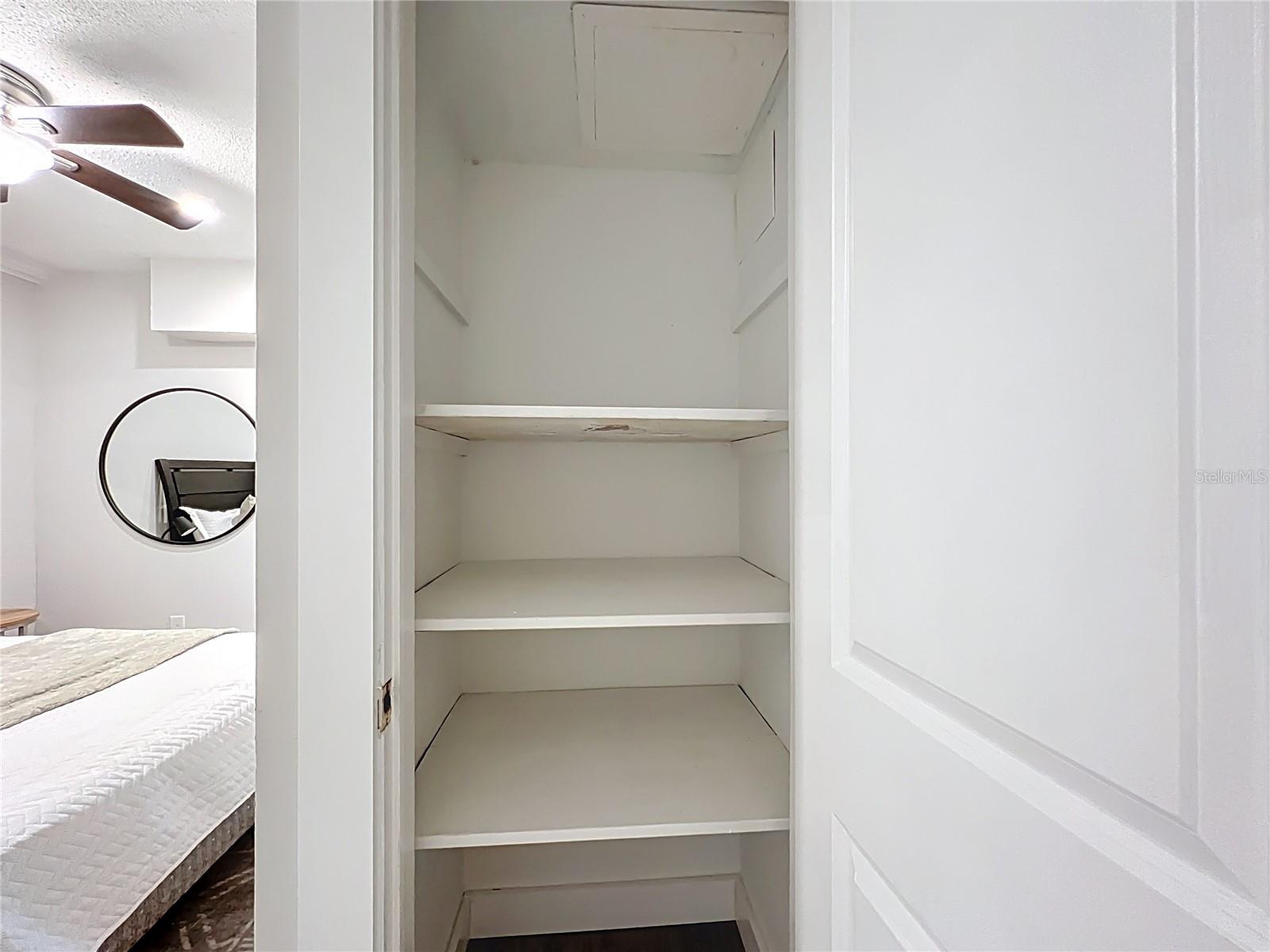 Image 16 of 20 For 250 Rosery Road Nw 202